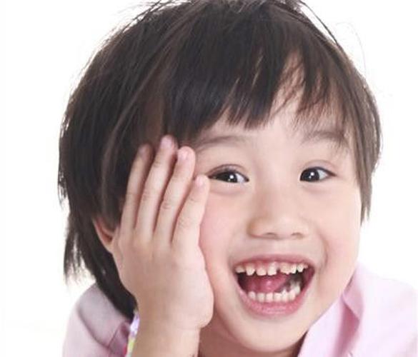 小小彬