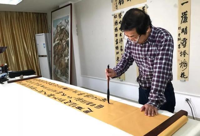 福建省漳浦一中高中1976届校友柯云瀚:现为中国书法家