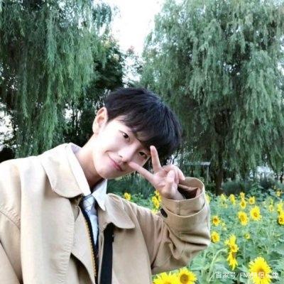 阳光男孩头像高清