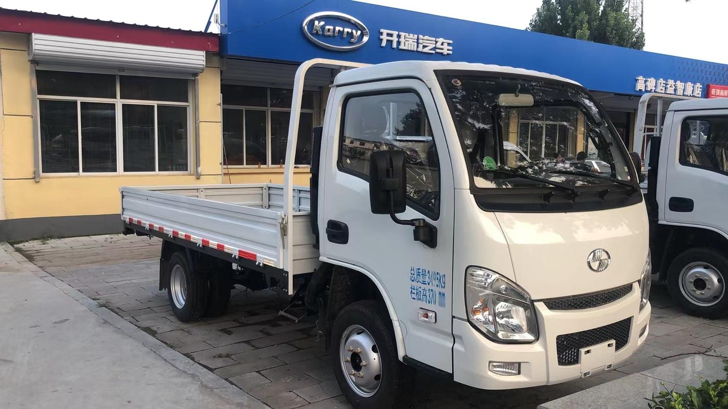 跃进小福星s70销量大分为平板厢货高栏车厢加大省油便宜可上京牌