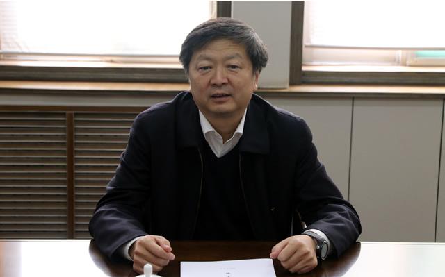 近日,区领导李新胜,许永利到区委党校调研指导工作.