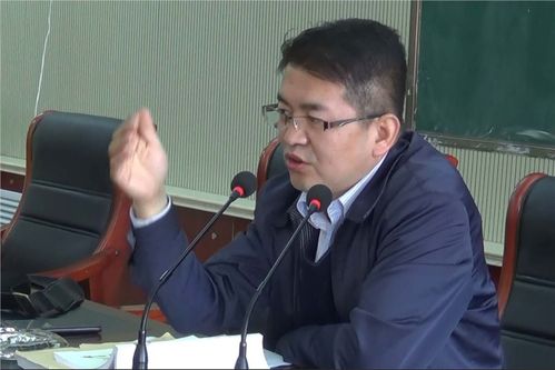忻州一中政教主任陈汉明来我校做报告