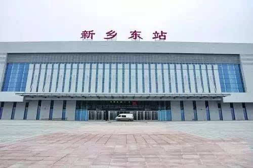 "金穗塔"标志性建筑