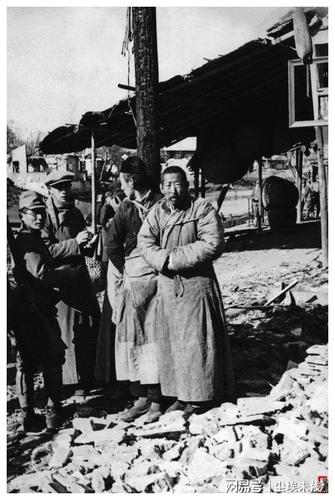 "卢沟桥事变"之后,日本调派大军,分南北两路入侵中国,南线日军遭中国