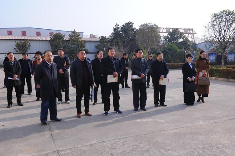 【要闻】程新华带领部分省,市人大代表视察我市脱贫攻坚工作