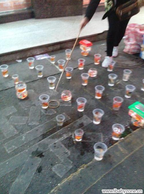 新年悄悄兴起的套圈游戏