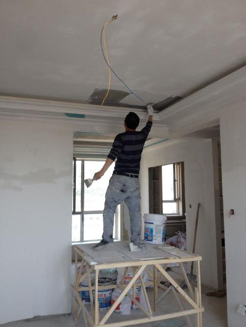 锦绣华城4期28号楼15楼刮大白效果图