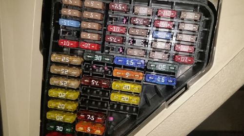 老式闸刀保险丝怎么换 保险丝测试