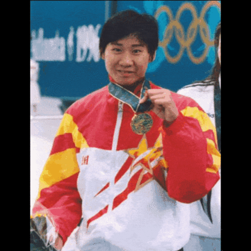 "泳神"之一乐靖宜:从泳池到海洋,没有这条美人鱼游不到的地方