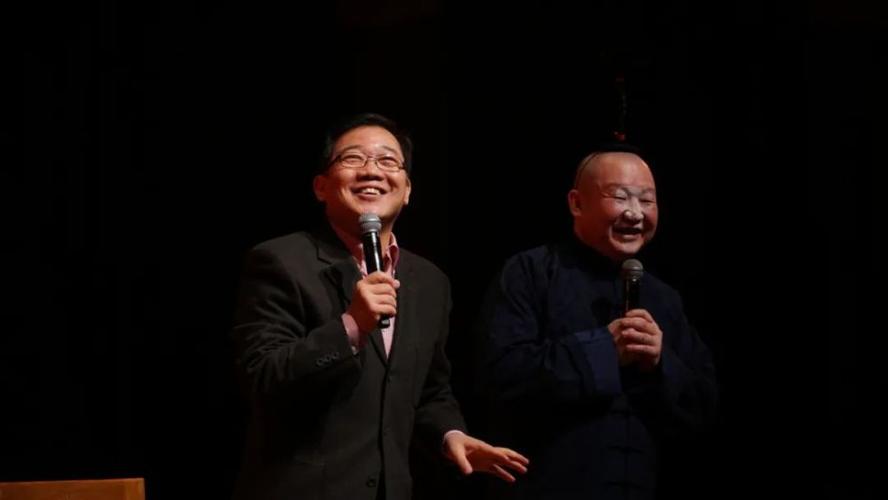 湘江剧场湖南笑工场年虎萌霸笑工场欢迎您请勿与实际生活相联系哈利油