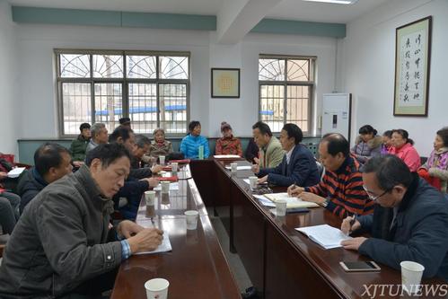 学校成立校园与社区文明督导队