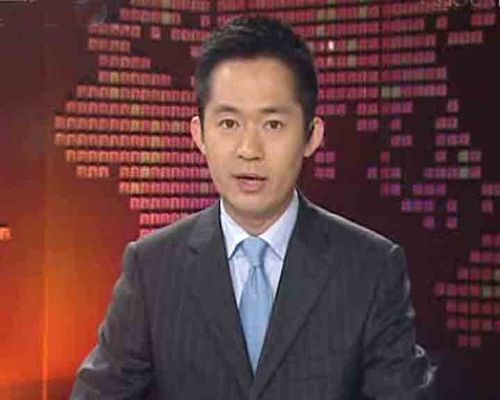《今日亚洲》等栏目的金牌主持人:王洲
