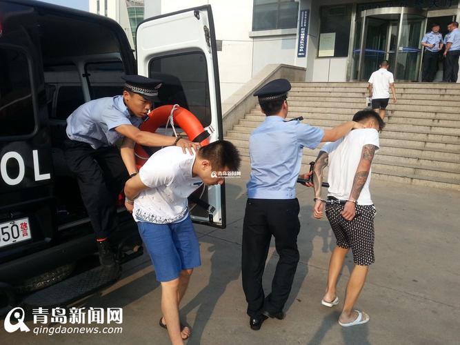 高清:开发区特警中秋巡查 抓捕罪犯保平安