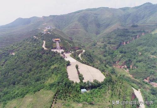 原创岐山县航拍周公庙凤凰山遗址