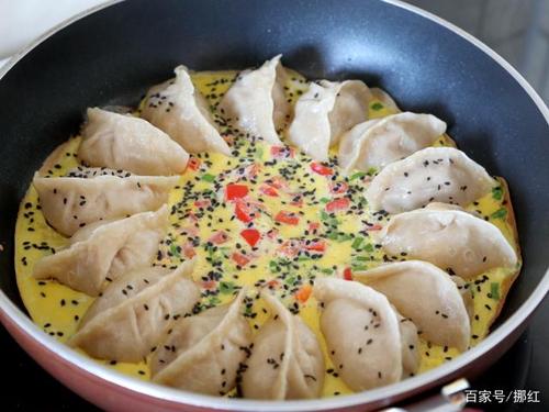 比锅贴还要好吃的特色煎饺,五颜六色酥脆焦香,看一眼