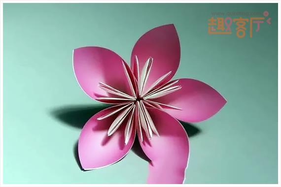 折纸花简单又好看的作品 这么漂亮的纸花你学会了吗