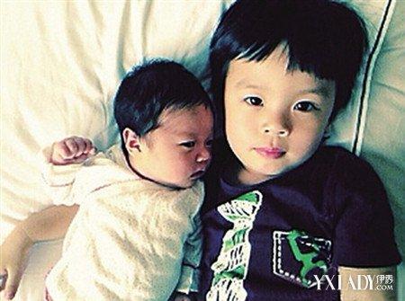 孙俪女儿正面照曝光 孙俪女儿小花为什么叫邓涵一(3)