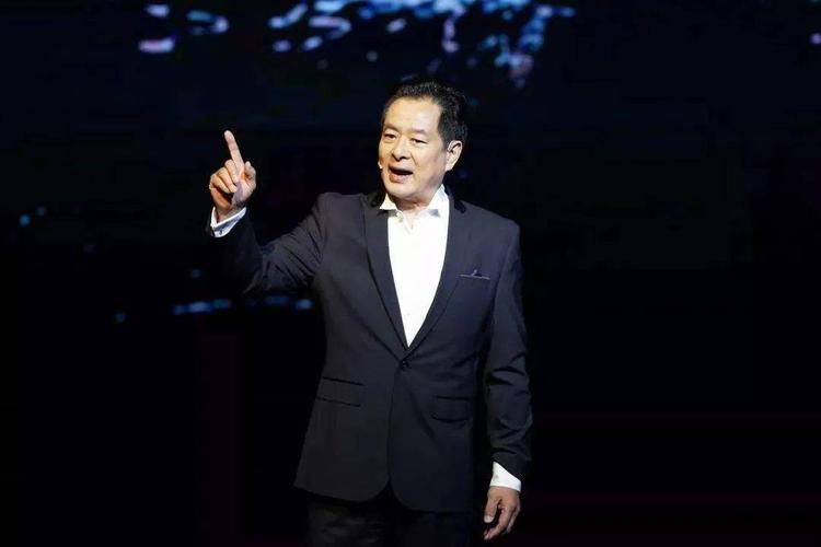 濮存昕演员应该是液体越像水越好
