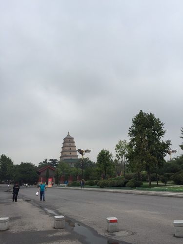 下雨天.大雁塔-西安城墙