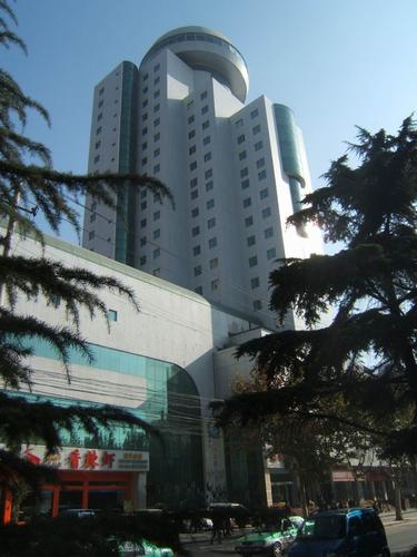 西安鸿业大酒店的酒店简介