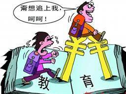 女孩"感谢贫穷"刷爆朋友圈 其实"寒门贵子"的争论从未停止