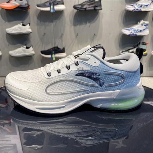 华诚运动专营店的优惠券大全—安踏跑步鞋男鞋2021春季新款舒适闪能