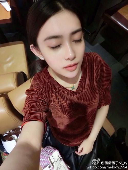 孙允珠采集到唯美女图