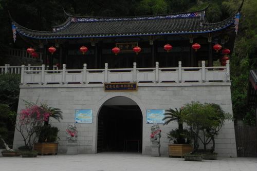 福州市乌山防空洞炎夏开放