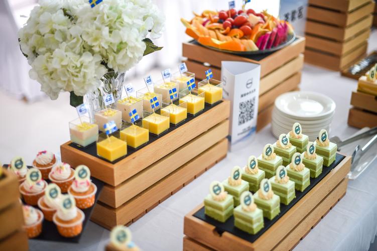 精美的茶歇糕点