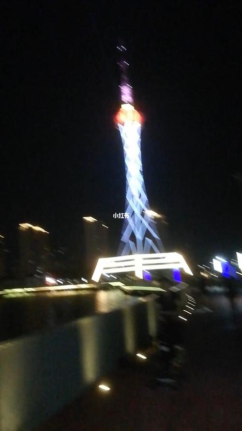 兴化昭阳湖公园夜景_夜景_兴化市昭阳湖公园_出行