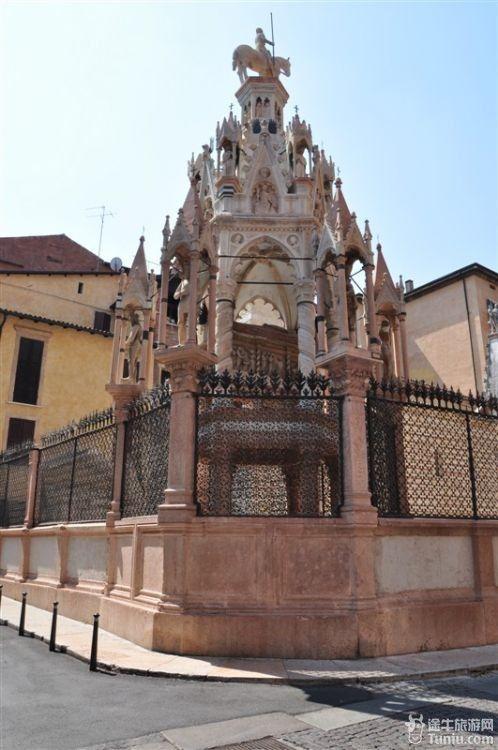 米兰是意大利最发达的城市和欧洲四大经济中心之一,米兰在全球范围的