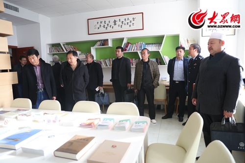 莒县副县长,县公安局党委书记,局长胡训立出席活动并讲话,莒县