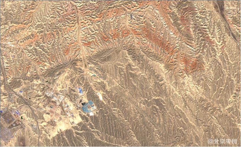 新疆自治区最新卫星影像图-乌鲁木齐市最新卫星图-年4