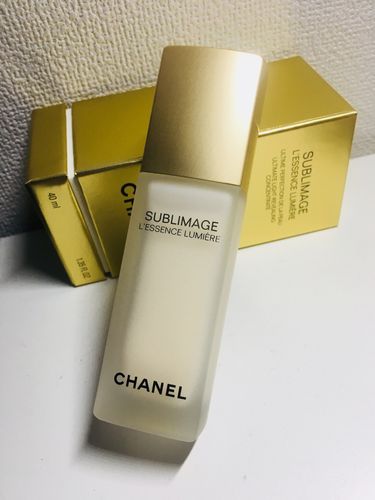 chanel sublimage 焕亮精华_精华_香奈儿怎么样_提亮肤色_流动性_质地