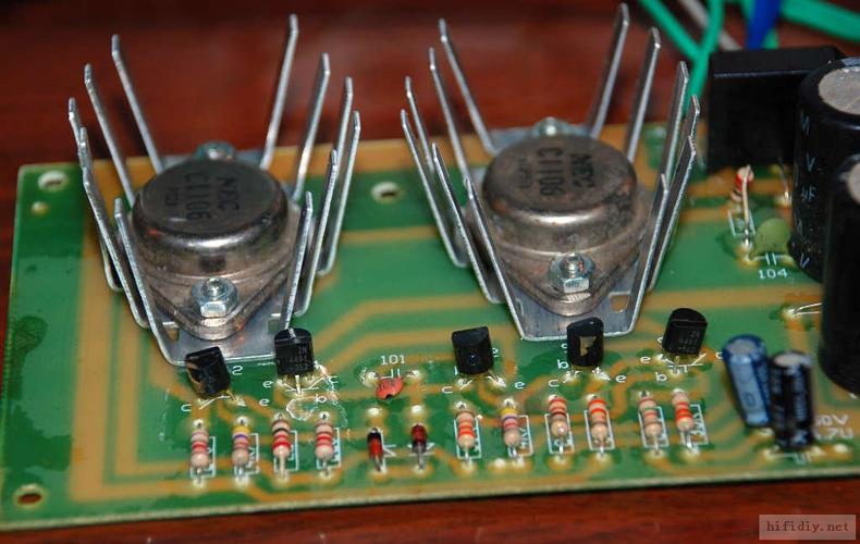 淘宝网6块5的850功放板,声音真的不错.