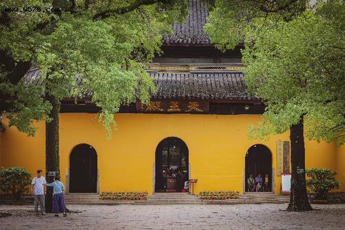 苏州西园寺,一座要求退出4a景区的寺庙,究竟美成什么样子