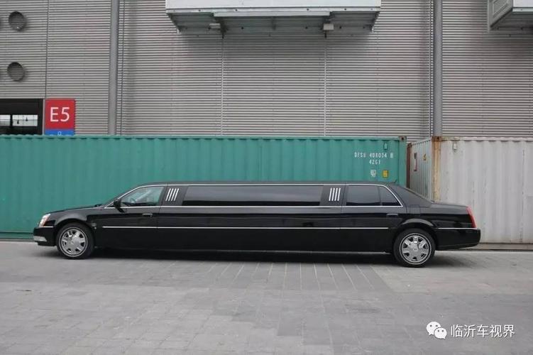 车长8.6米的凯迪拉克加长版,售价高达1778万