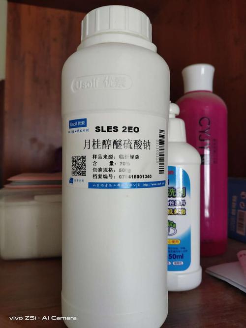 月桂醇聚醚硫酸酯钠