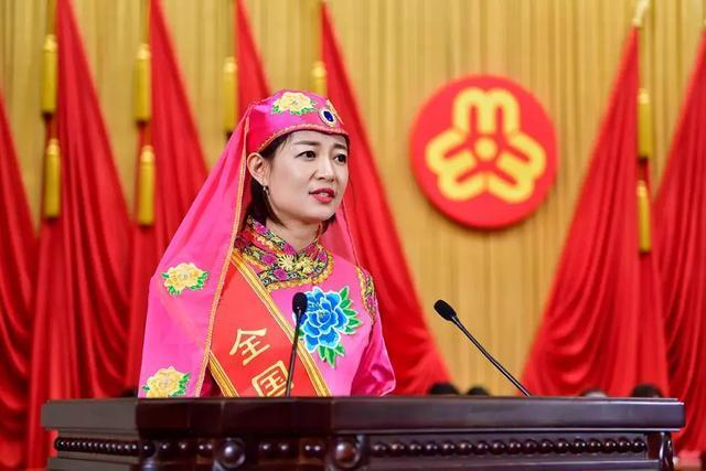 全国巾帼建功标兵马娟努力让梦想照进现实