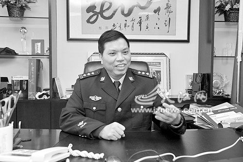 2011-01-31 00:55      来源:     大江网—新法制报     徐十斗