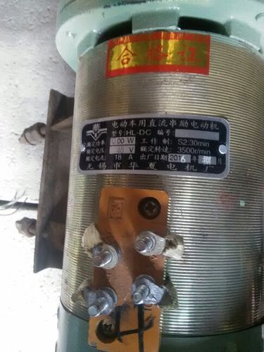 直流单相串励电机48v的正反转怎么接?