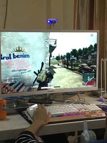 在网吧看到别人玩的射击游戏,有人知道这是啥游戏吗