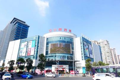 四大神店进驻合胜】汕头第一家奈雪的茶还在装修,第二家来了!