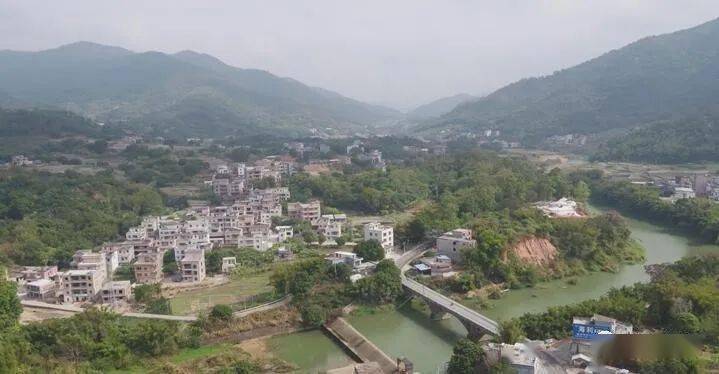  p>大坡镇,隶属于广东省茂名市 a target="_blank" href="/item/高州"