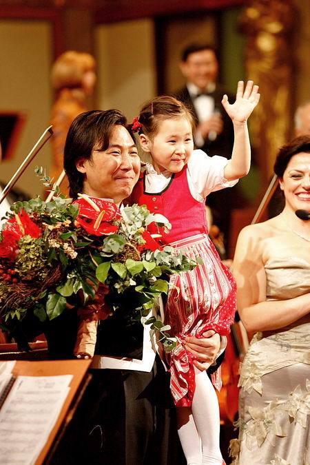 廖昌永凭什么能成为歌唱家?看看他背后的7个女人是谁