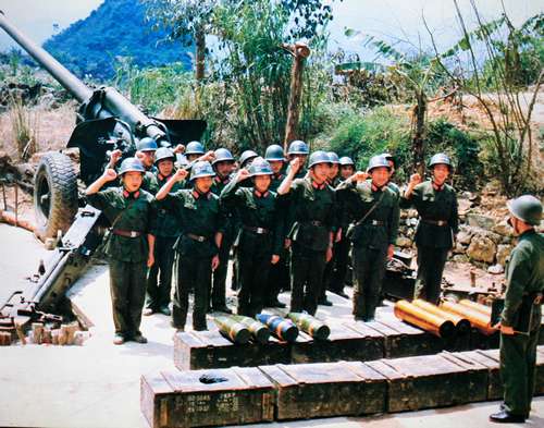 &nbsp;&nbsp;&nbsp; 福建的炮兵部队从1949年至1979年就没有停过打