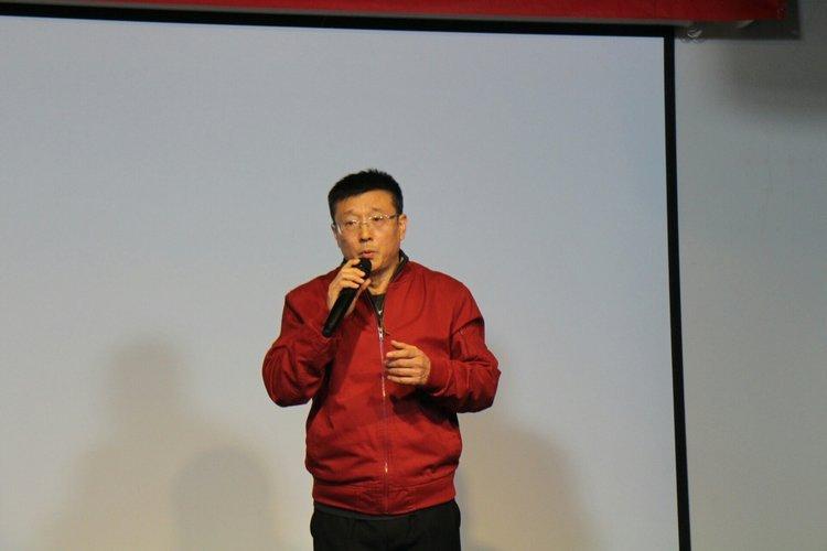 谢丽娜口哨表演
