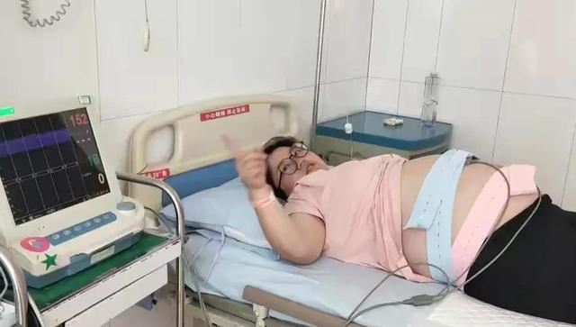 在生产时难免会遇到男医生接生的情况你怎么看呢