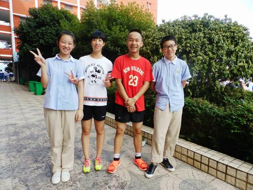 451班参加湘钢二中第46届田径运动会部分剪影