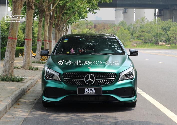 绿色宝石之王 高贵 奢华 奔驰电光金属祖母绿